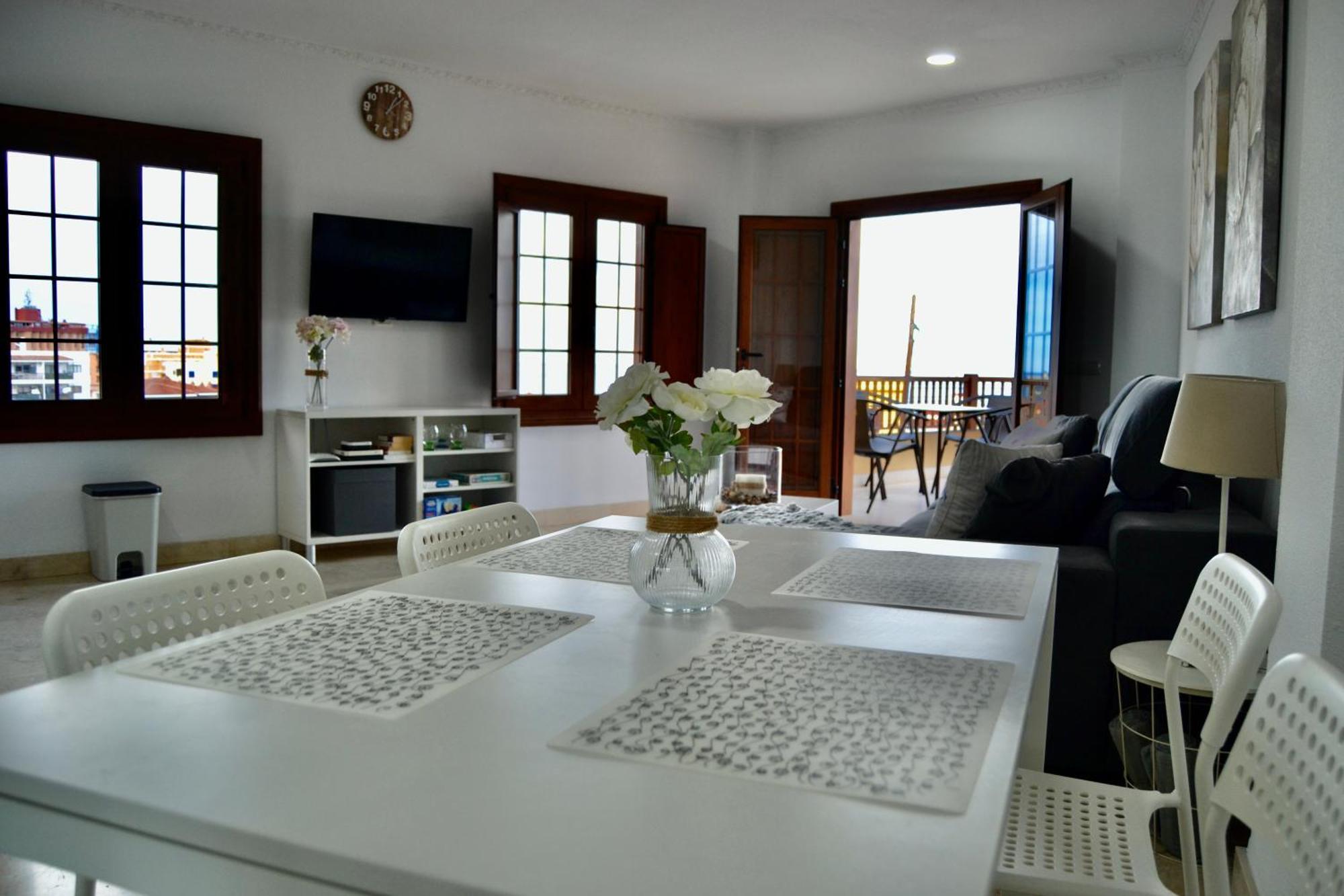 Apartamento Eli Beach Tenerife Канделария Екстериор снимка